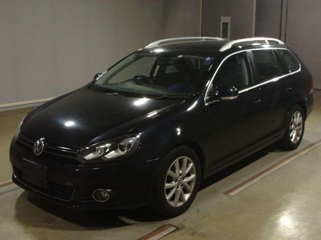 4235 Volkswagen Golf variant 1KCAV 2012 г. (TAA Hyogo)